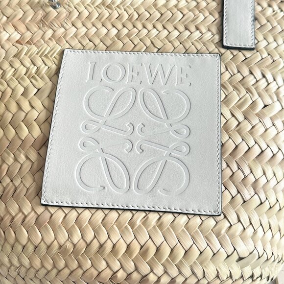 NWT Loewe Basket Bag in Palm Leaf and White Calfskin Size Medium - Picture 3 of 9